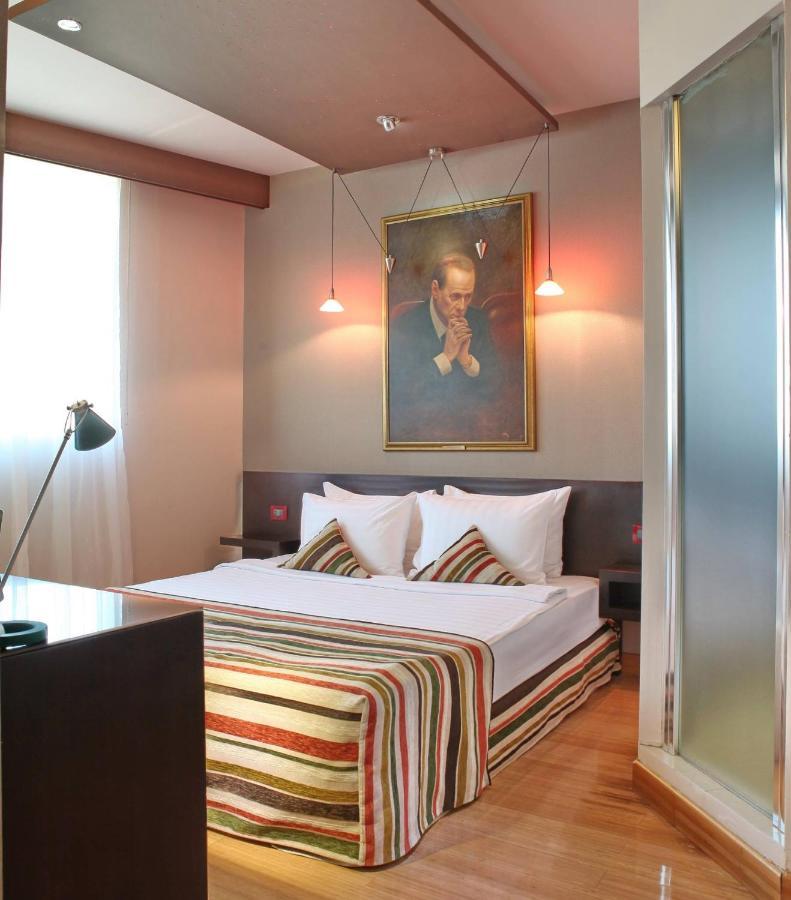 Design Hotel Mr President Belgrade Extérieur photo