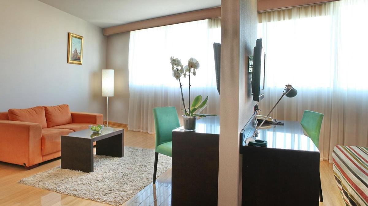 Design Hotel Mr President Belgrade Extérieur photo